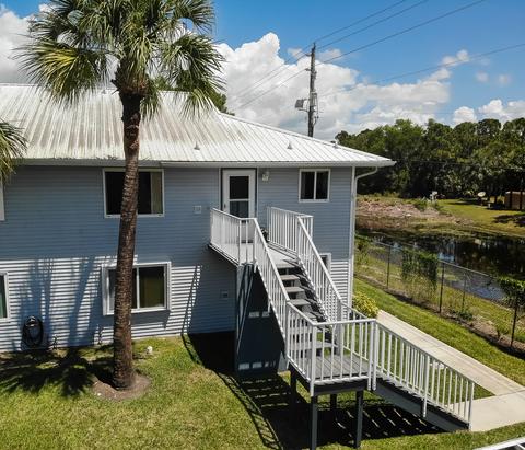 187 SE Village Dr #187, Port Saint Lucie, FL 34952