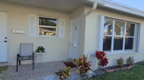 3211 Park Ln #B, Boynton Beach, FL 33435