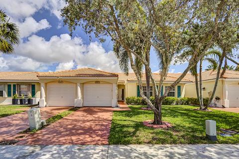 6063 Floral Lakes Dr, Delray Beach, FL 33484
