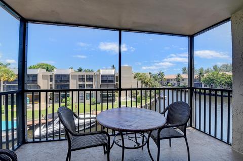 6 Royal Palm Way #305, Boca Raton, FL 33432