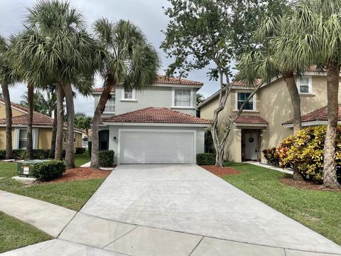 5613 Kingsmill Ct, Lake Worth, FL 33463