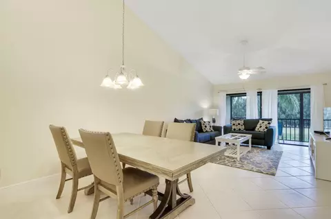 202 Pinecrest Cir #F, Jupiter, FL 33458