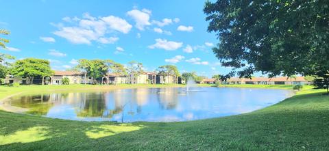 632 Sea Pine Way #G3, Greenacres, FL 33415