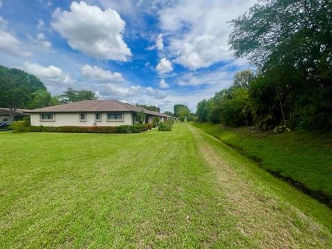 4716 Robinwood Ter #B, Boynton Beach, FL 33436