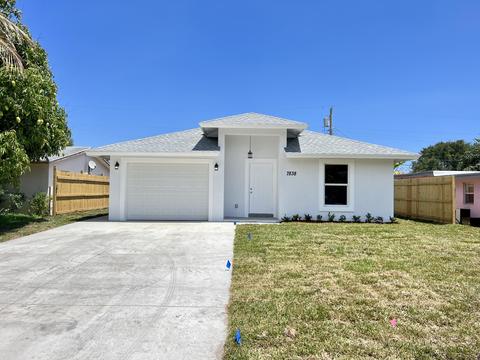 7838 Terrace Rd, Lake Worth, FL 33462