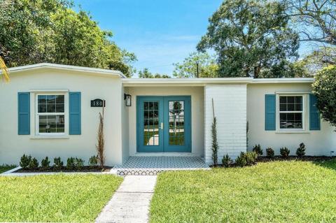 180 SE Celestia Ct, Port Saint Lucie, FL 34983