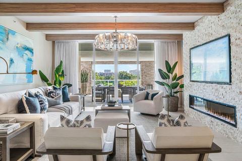 200 SE Mizner Blvd #405, Boca Raton, FL 33432