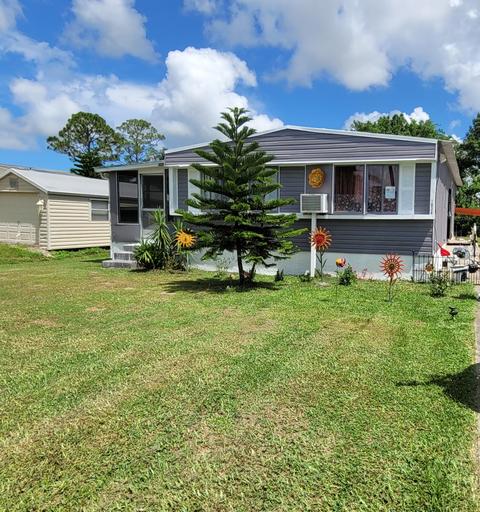 1924 SW College St, Stuart, FL 34997
