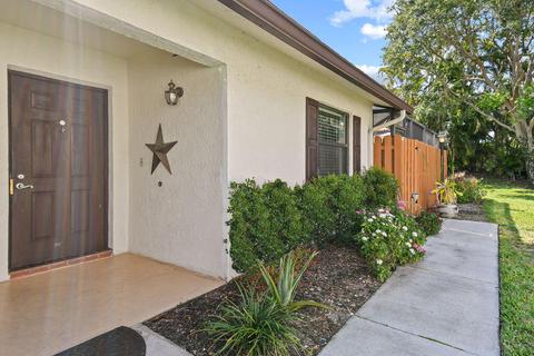 3764 Silver Lace Ln, Boynton Beach, FL 33436