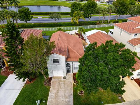 6823 Green Island Ter, Lake Worth, FL 33463