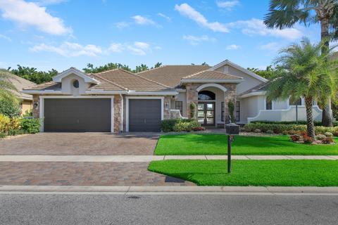 10718 Versailles Blvd, Wellington, FL 33449