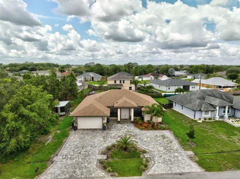 340 SW Film Ave, Port Saint Lucie, FL 34953
