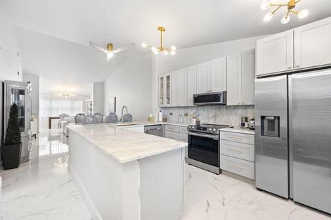 7617 Tahiti Ln #205, Lake Worth, FL 33467