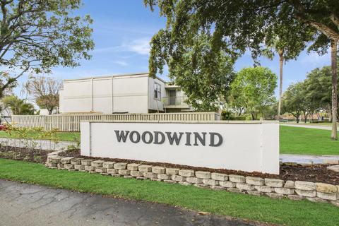 12157 N Regal Ct, Wellington, FL 33414