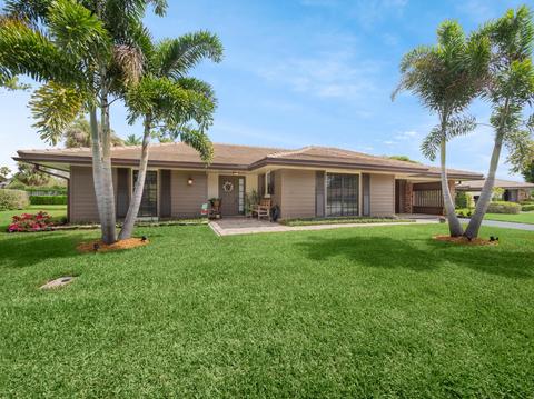 648 Cypress Key Cir, Atlantis, FL 33462