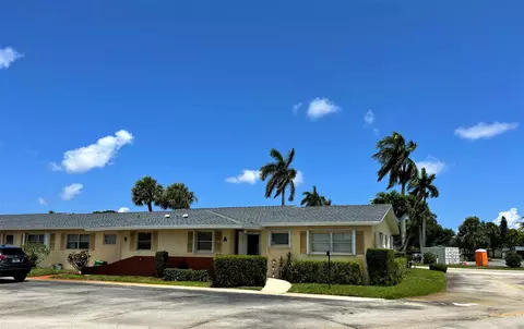 2571 Barkley Dr W #A, West Palm Beach, FL 33415
