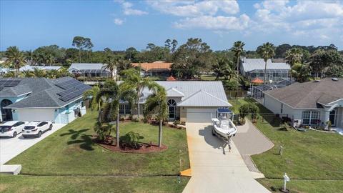 160 NE Twylite Ter, Port Saint Lucie, FL 34983