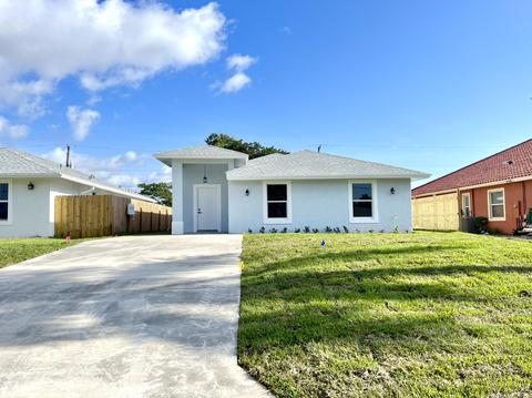 4169 Pot O Gold St, West Palm Beach, FL 33406