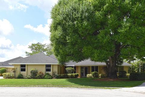 1480 Wood Row Way, Wellington, FL 33414