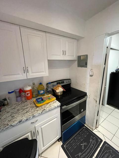 3530 NW 43rd Ave #106, Lauderdale Lakes, FL 33319