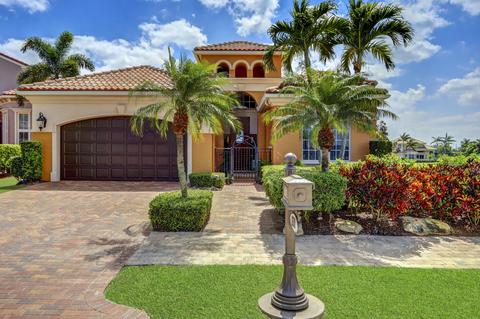 130 SE Bella Strano, Port Saint Lucie, FL 34984