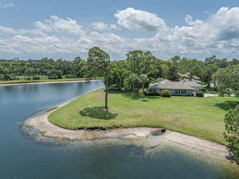 126 Prestwick Cir, Vero Beach, FL 32967