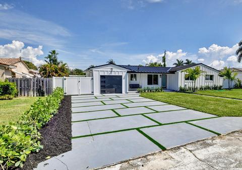 15 NE 16th St, Delray Beach, FL 33444