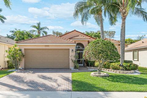 6858 Camille St, Boynton Beach, FL 33437