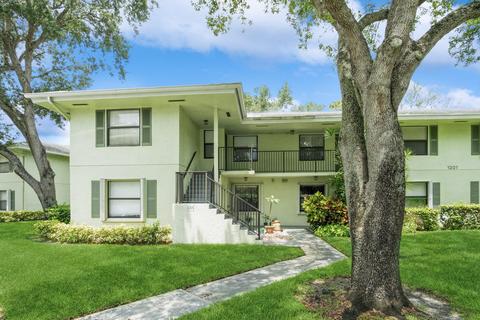 1201 Sabal Ridge Cir #E, Palm Beach Gardens, FL 33418