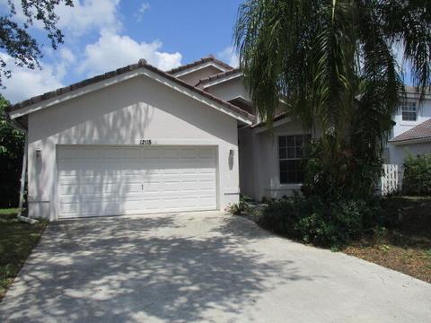 12115 Sunset Point Dr, Wellington, FL 33414