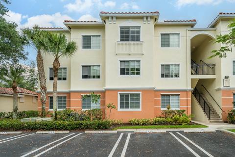 9833 Baywinds Dr #7102, West Palm Beach, FL 33411