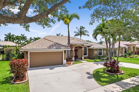 103 Jacaranda Ct, Royal Palm Beach, FL 33411