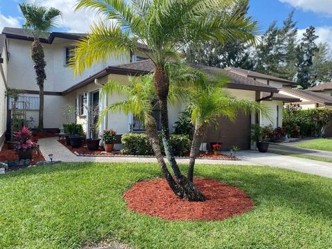 20803 Boca Ridge N Dr, Boca Raton, FL 33428