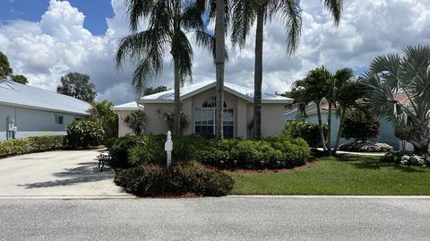 3579 SW Coco Palm Dr, Palm City, FL 34990