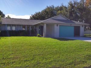 1911 SE Lavina Cir, Port Saint Lucie, FL 34952