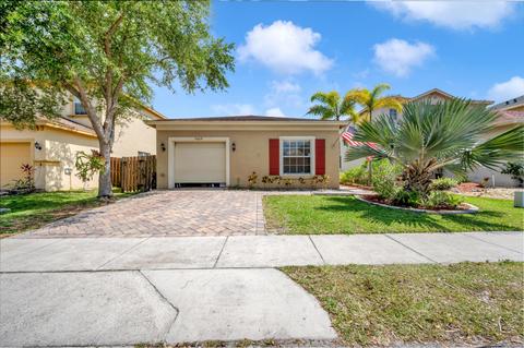9409 Portside Dr, Fort Pierce, FL 34945