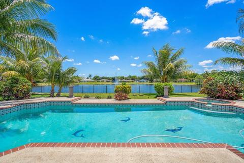 7559 Hazelwood Cir, Lake Worth, FL 33467