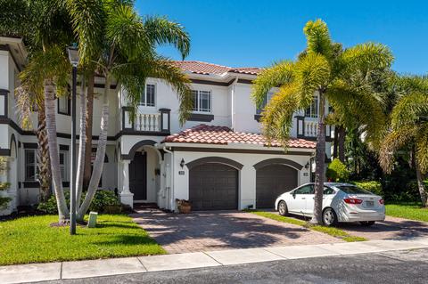 2010 Murano Bay Dr, Boynton Beach, FL 33435