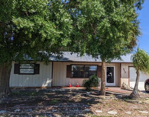 313 SE Starfish Ave, Port Saint Lucie, FL 34983