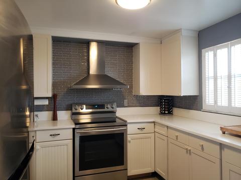 3590 Via Poinciana #409, Lake Worth, FL 33467