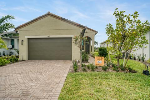 187 SE Via Tirso, Port Saint Lucie, FL 34952