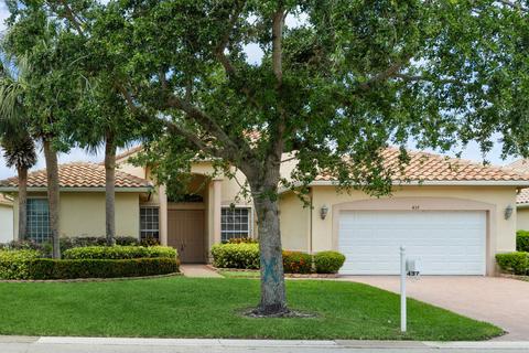 437 NW Brookville Ct, Port Saint Lucie, FL 34986