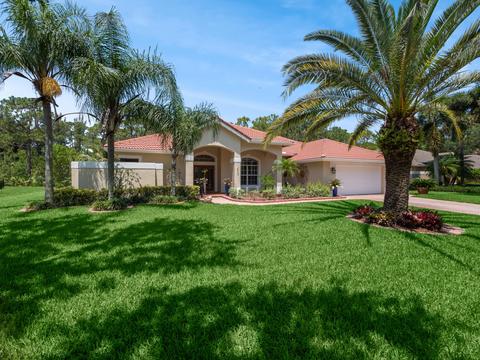 8828 SW Fishermans Wharf Dr, Stuart, FL 34997