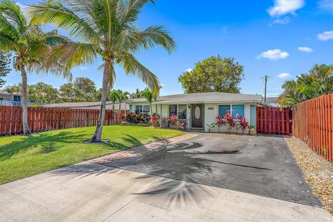 114 SE 14th Ave, Boynton Beach, FL 33435