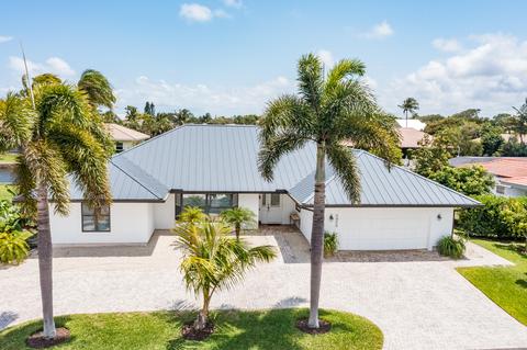 8908 SE Star Island Way, Hobe Sound, FL 33455