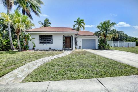 14701 NW 17th Dr, Miami, FL 33167