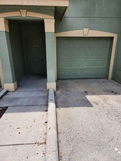 250 Crestwood Cir #102, Royal Palm Beach, FL 33411