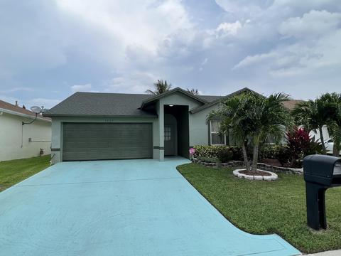 1063 Salmon Isle, Greenacres, FL 33413