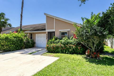 8294 Springtree Rd, Boca Raton, FL 33496 photo 1