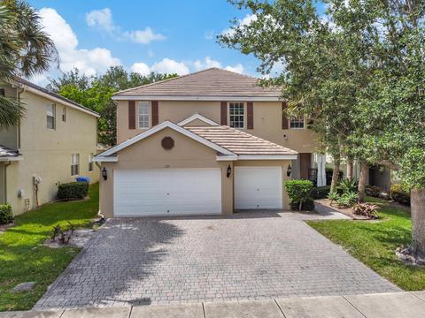 297 Berenger Walk Walk, Royal Palm Beach, FL 33414